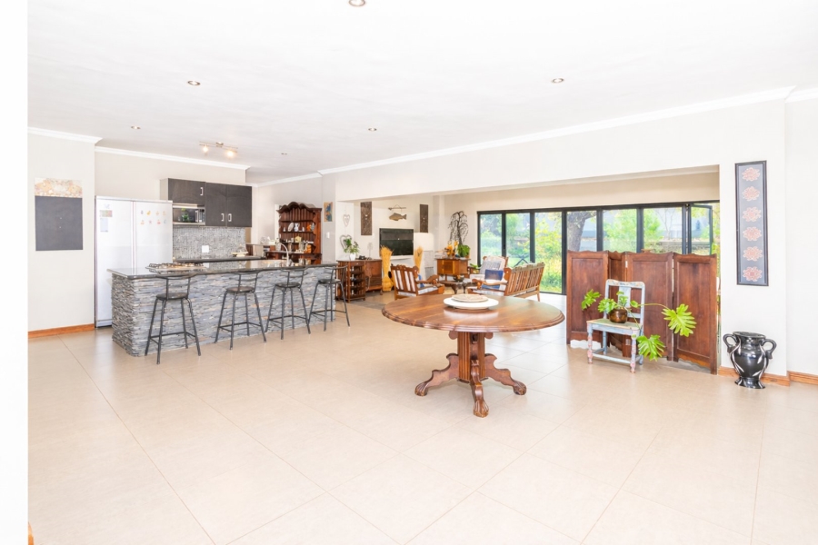 5 Bedroom Property for Sale in Xanadu Eco Park North West